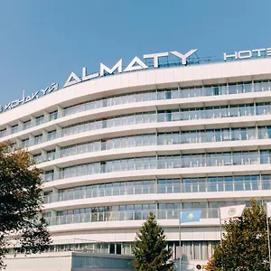 فندق Almaty Hotel ***