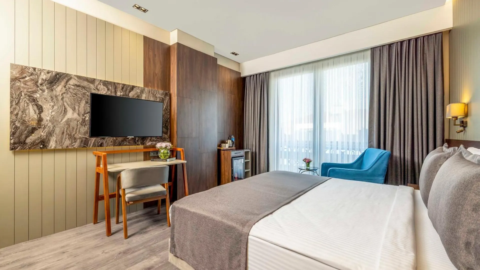 Ezkar Bathonea Art Istanbul Hotel 4*,  Турция