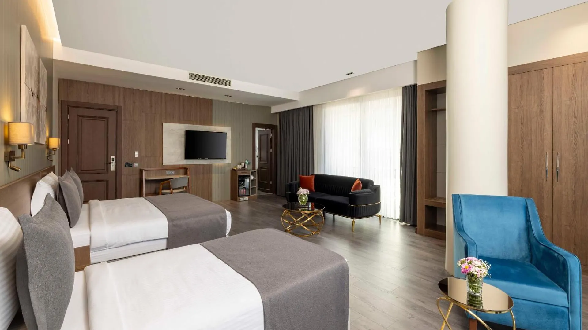 Ezkar Bathonea Art Istanbul Hotel