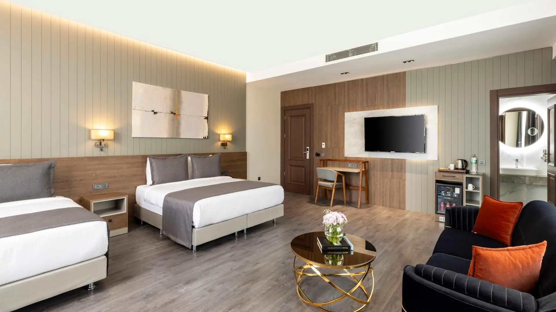 Ezkar Bathonea Art Istanbul Hotel
