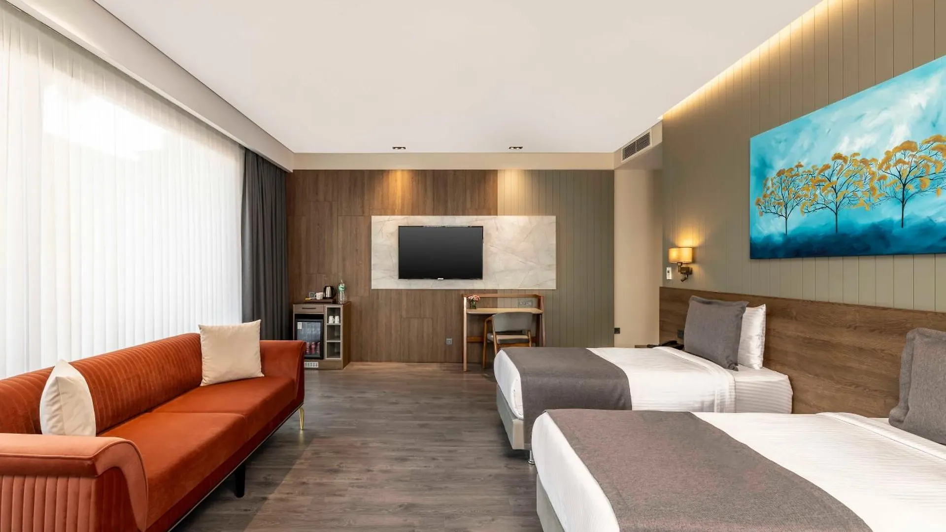 Ezkar Bathonea Art Istanbul Hotel