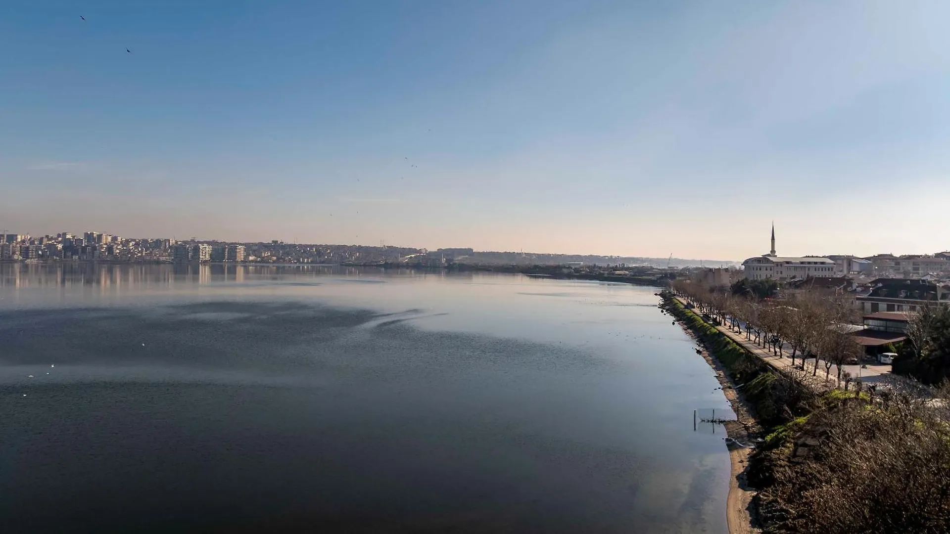 Ezkar Bathonea Art Istanbul Hotel