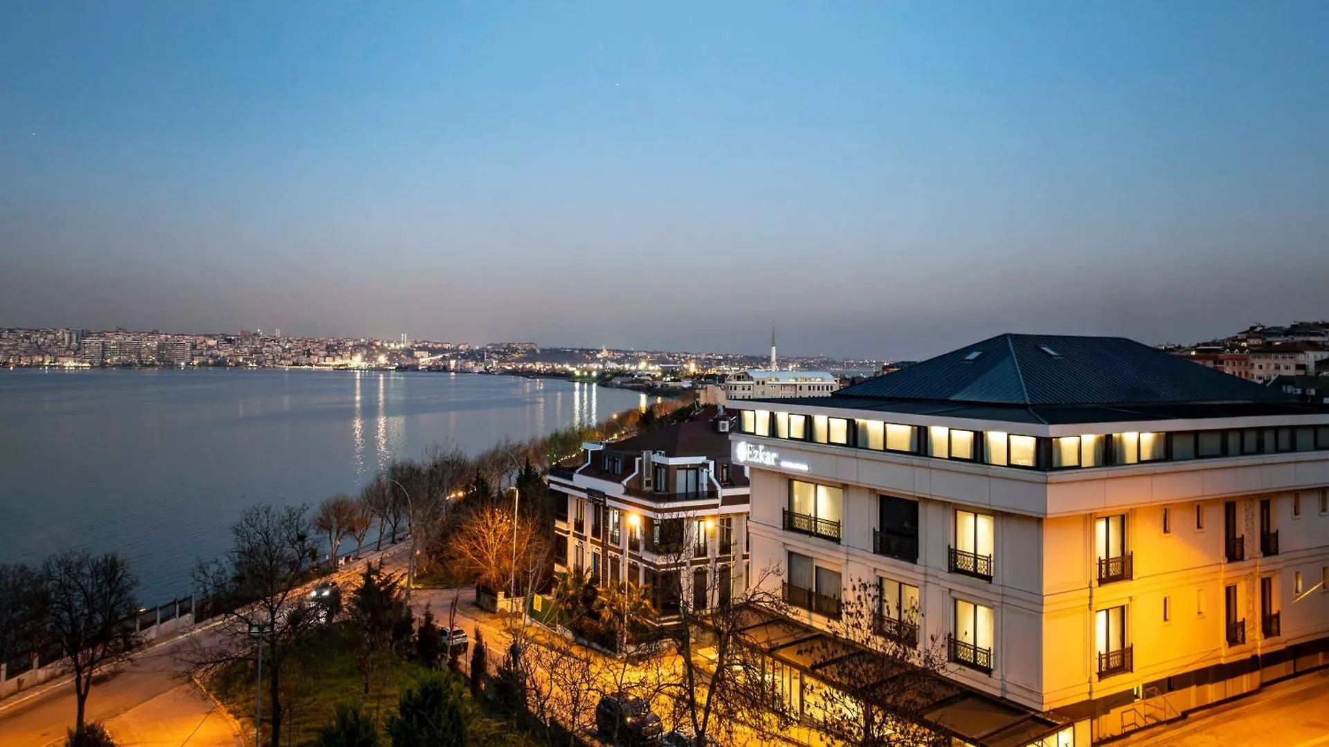 Ezkar Bathonea Art Istanbul Hotel Турция